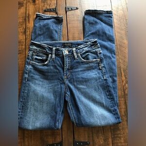 Silver Jeans Avery Straight 28x31 Euc